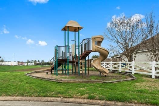 8123 Cove Timbers Lane, Tomball, Texas image 37