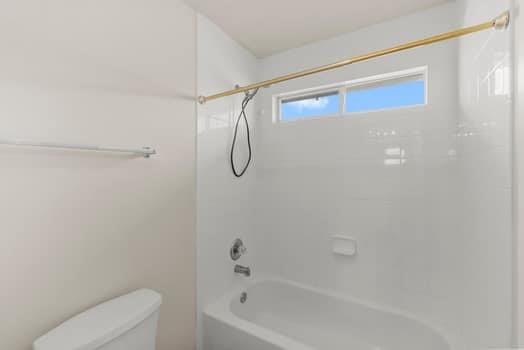 8123 Cove Timbers Lane, Tomball, Texas image 23