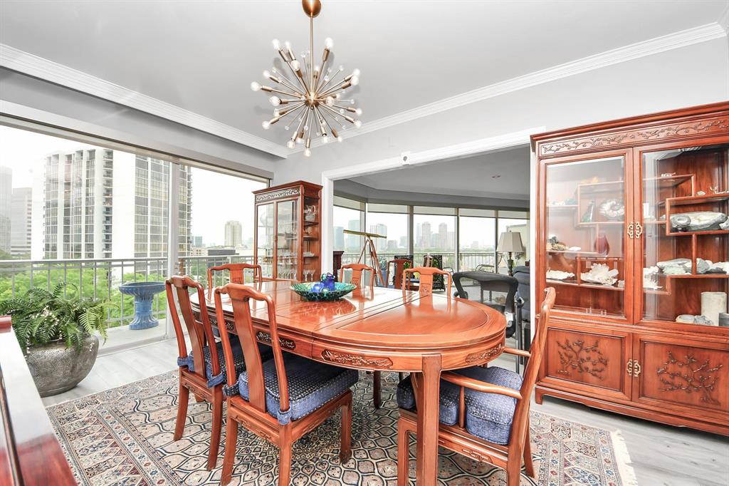 5050 Woodway Drive #7L, Houston, Texas image 8