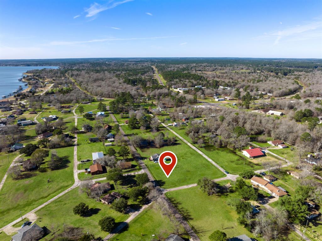 Shady Oaks Drive, Point Blank, Texas image 11