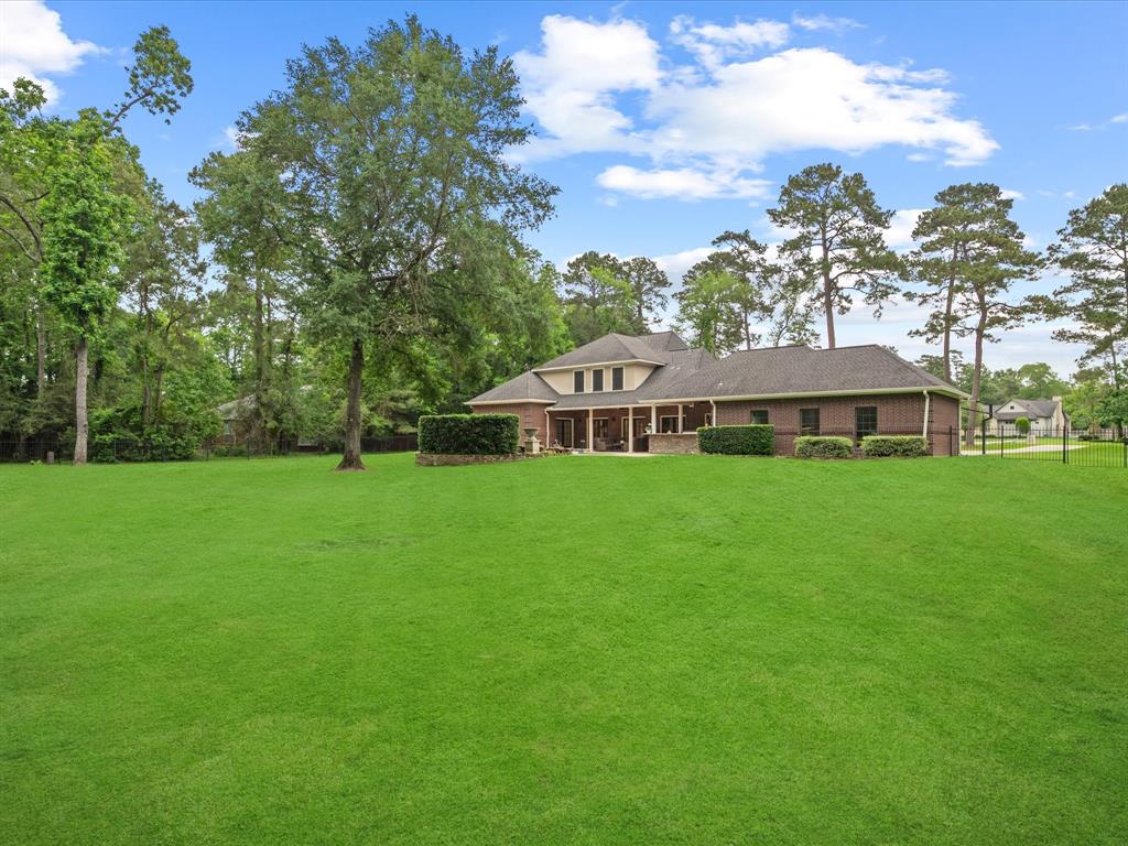 9810 Clubhouse Circle, Magnolia, Texas image 37