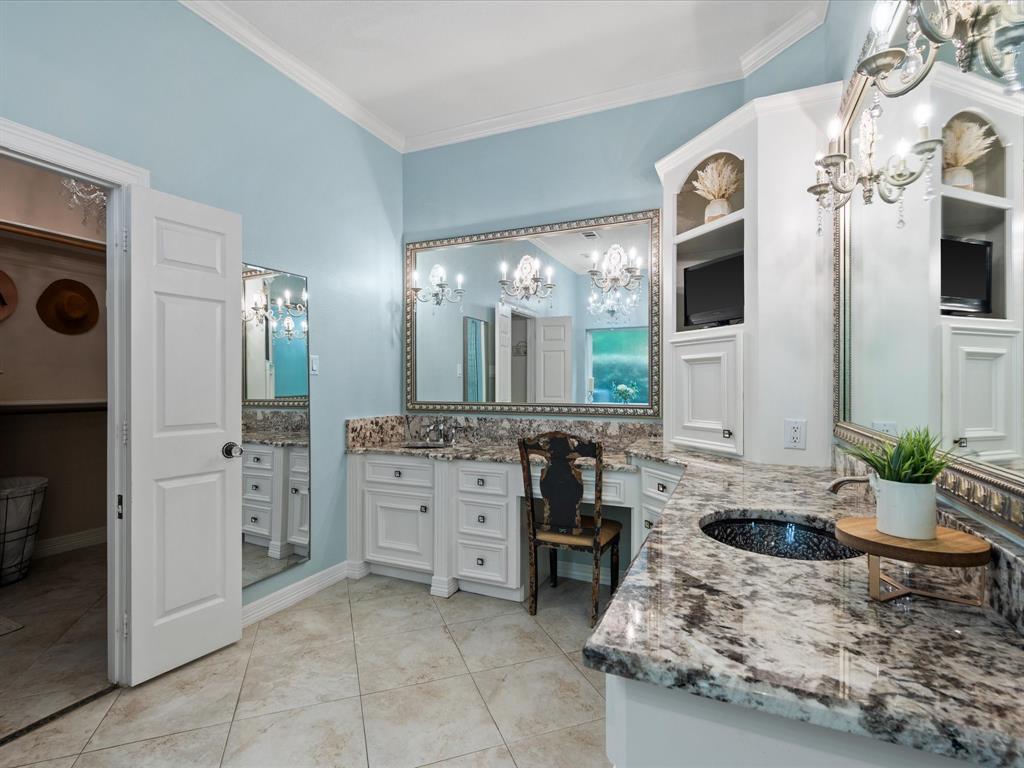 9810 Clubhouse Circle, Magnolia, Texas image 19