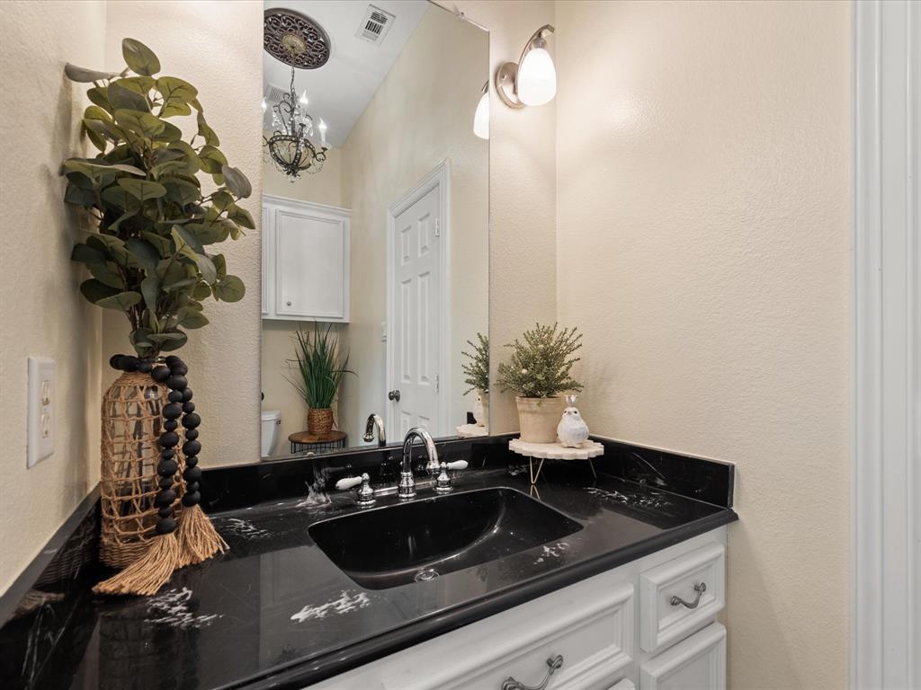 9810 Clubhouse Circle, Magnolia, Texas image 30