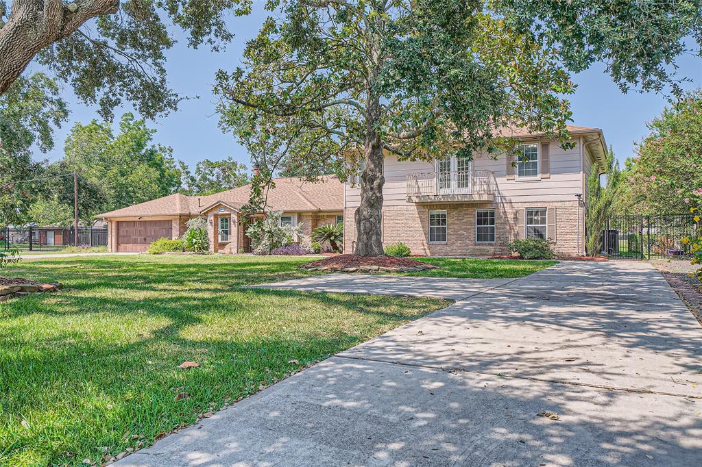 1910 Georgia Avenue, Deer Park, Texas image 2