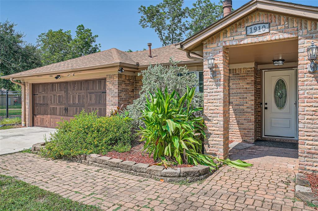 1910 Georgia Avenue, Deer Park, Texas image 4