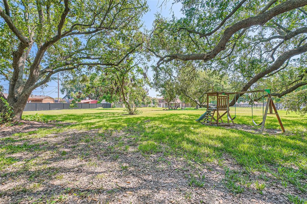 1910 Georgia Avenue, Deer Park, Texas image 42