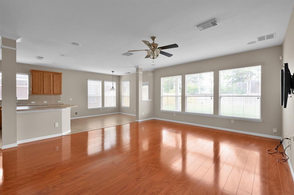3943 Pine Forest Hollow Trail, Houston, Texas image 10