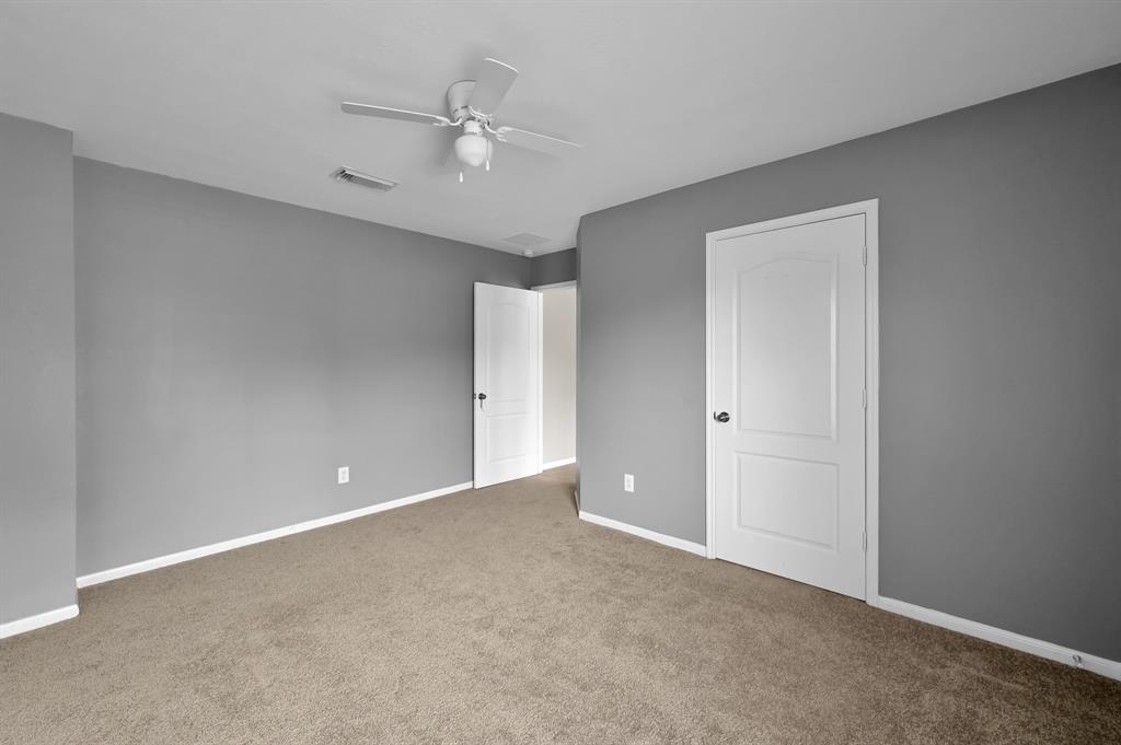 3943 Pine Forest Hollow Trail, Houston, Texas image 21