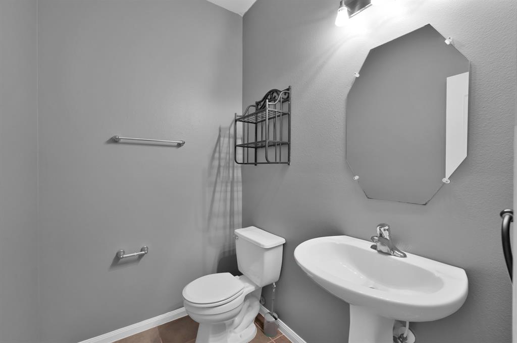 3943 Pine Forest Hollow Trail, Houston, Texas image 12