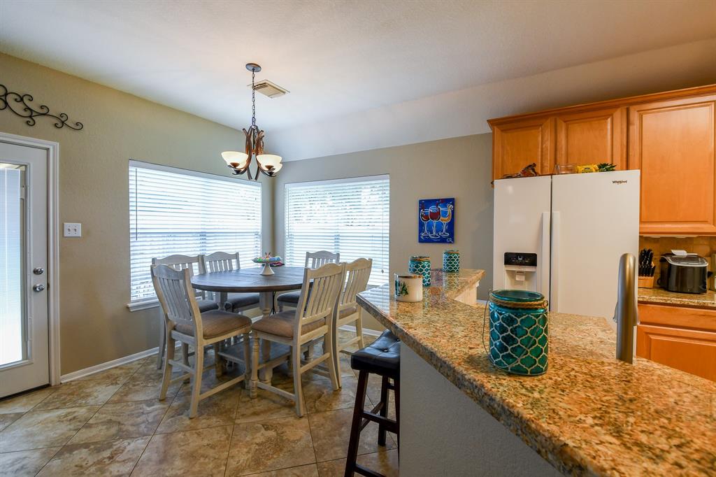 4926 Knights Branch Drive, Sugar Land, Texas image 11