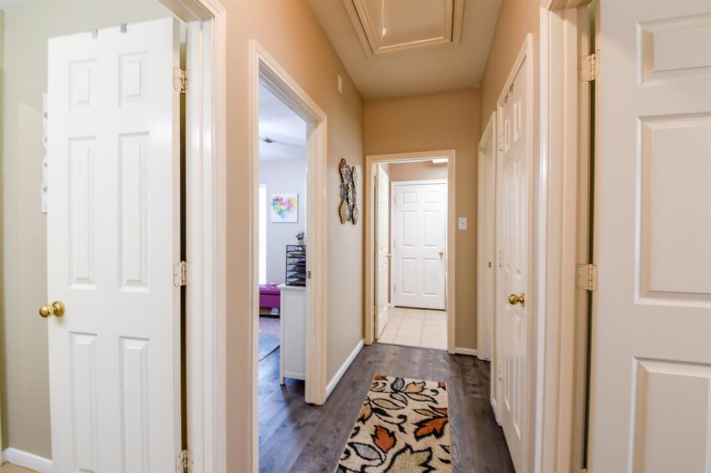 4926 Knights Branch Drive, Sugar Land, Texas image 25