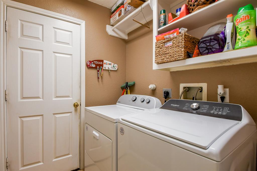4926 Knights Branch Drive, Sugar Land, Texas image 26