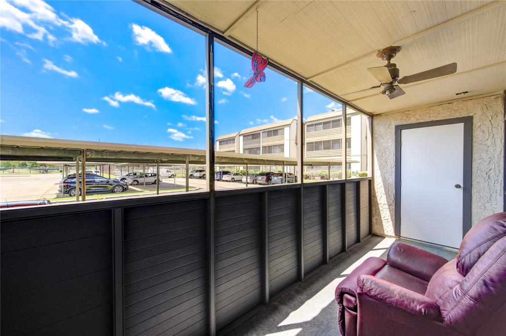 3025 Walnut Bend Lane #16, Houston, Texas image 19