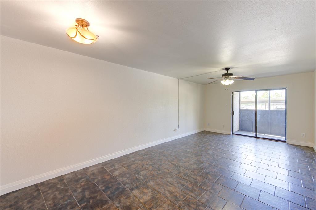 3025 Walnut Bend Lane #16, Houston, Texas image 6