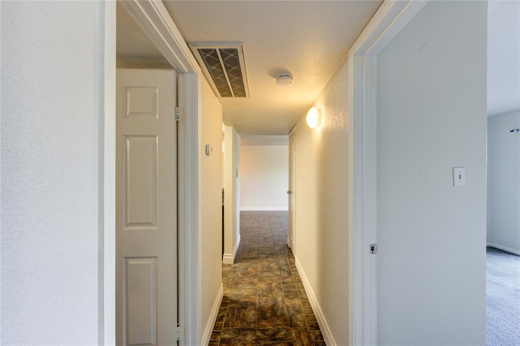 3025 Walnut Bend Lane #16, Houston, Texas image 12