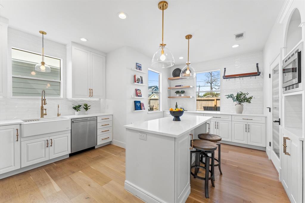 1111 Walton Street, Houston, Texas image 10