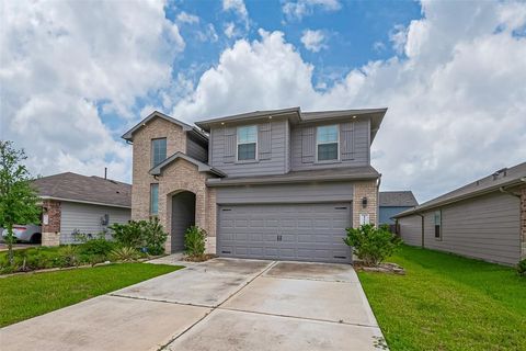 Photo of 12518 Pelican Bay Drive, Houston, TX 77038 (MLS # 38135099) Photo of 12518 Pelican Bay Drive, Houston, TX 77038 (MLS # 38135099)