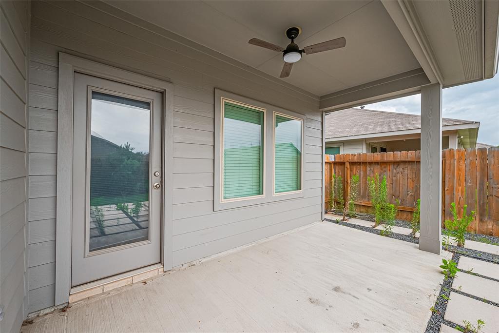 12518 Pelican Bay Drive, Houston, Texas image 45