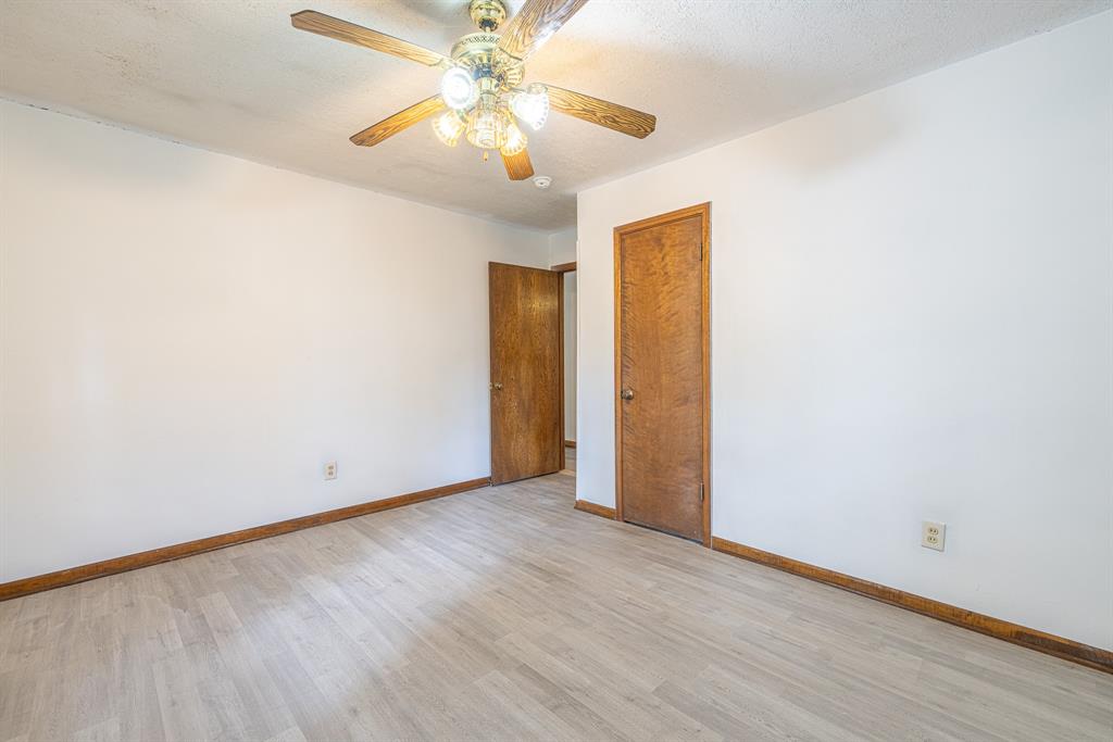 9847 N Lake View, Montgomery, Texas image 11