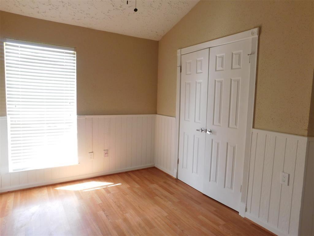 17002 Rippling Mill Drive, Sugar Land, Texas image 7