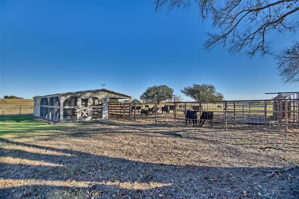 3622 Fm 1295, Flatonia, Texas image 44