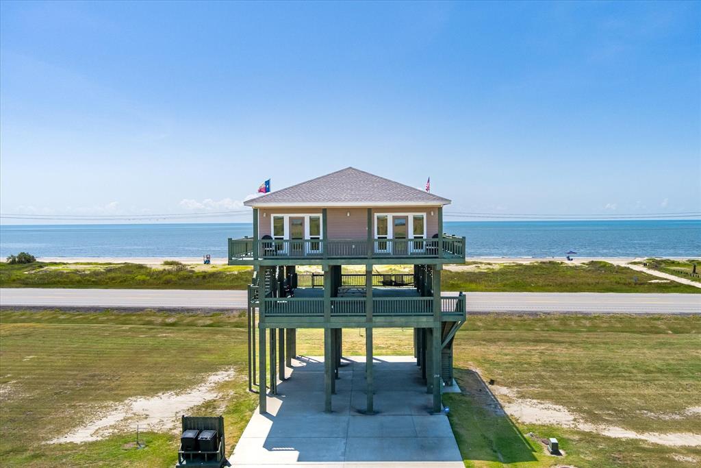 2518 Audubon Avenue, Gilchrist, Texas image 1