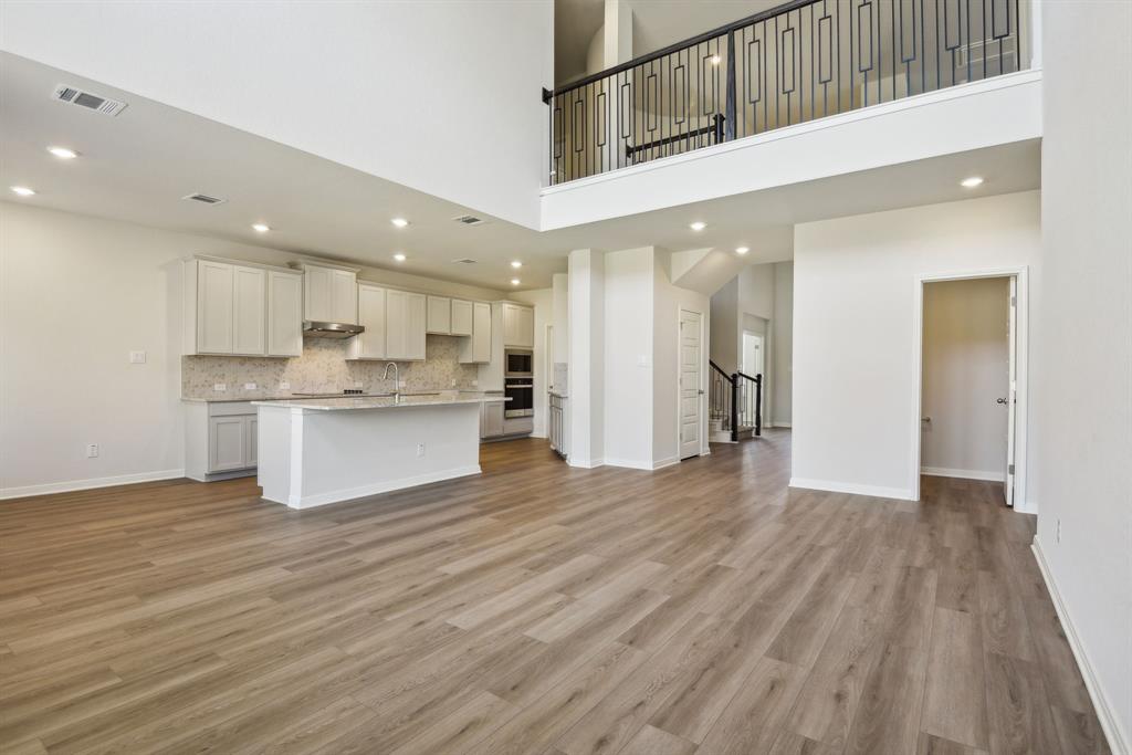 104 Bay Bridge Court