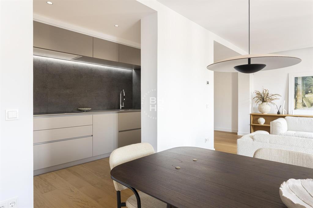 08007, Spain, 2 Bedrooms Bedrooms, ,2 BathroomsBathrooms,Residential,Active,182028