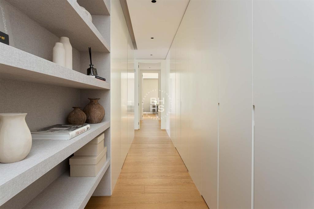 08007, Spain, 2 Bedrooms Bedrooms, ,2 BathroomsBathrooms,Residential,Active,182028