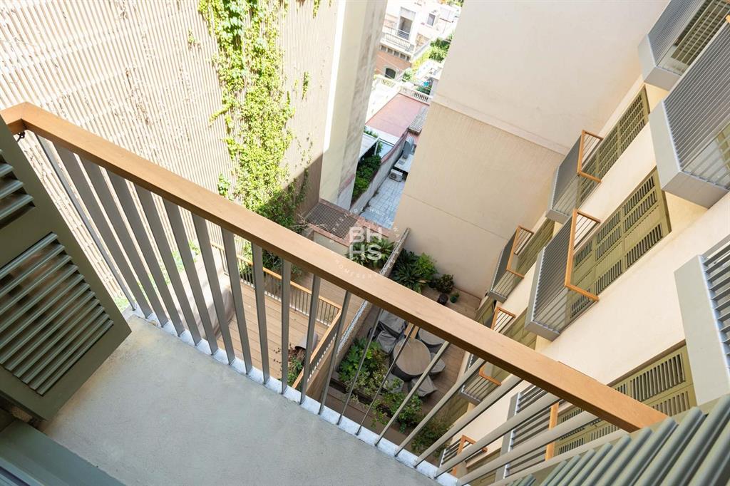 08007, Spain, 2 Bedrooms Bedrooms, ,2 BathroomsBathrooms,Residential,Active,182028