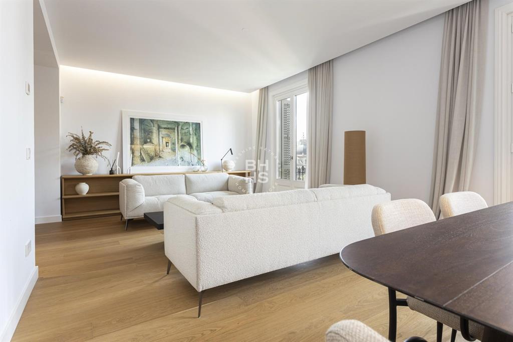 08007, Spain, 2 Bedrooms Bedrooms, ,2 BathroomsBathrooms,Residential,Active,182028