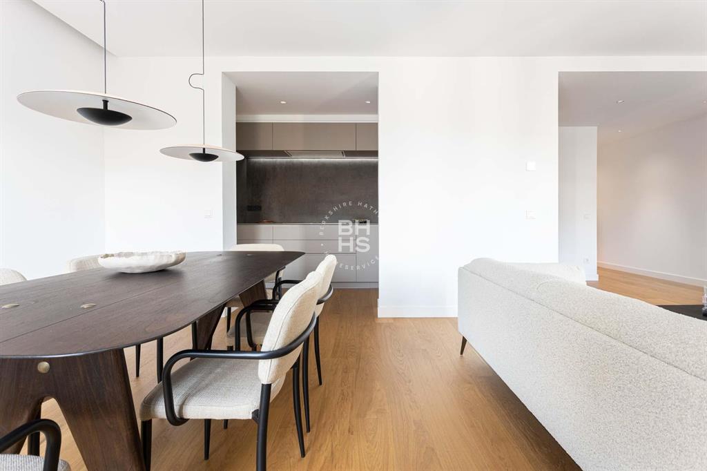 08007, Spain, 2 Bedrooms Bedrooms, ,2 BathroomsBathrooms,Residential,Active,182028