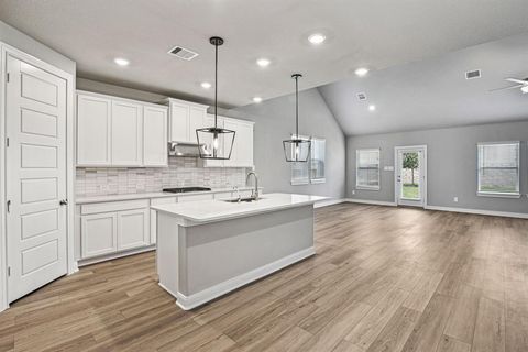 Photo of 120 Bay Bridge Court, Montgomery, TX 77316 (MLS # 73204406)