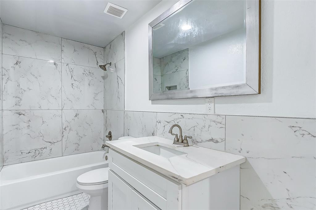 1316 Bailey Street Street, Wharton, Texas image 18