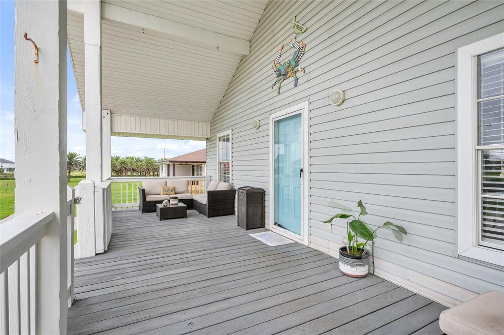 2375 Sand Castle Lane, Crystal Beach, Texas image 5