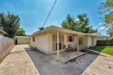 A home in Hitchcock