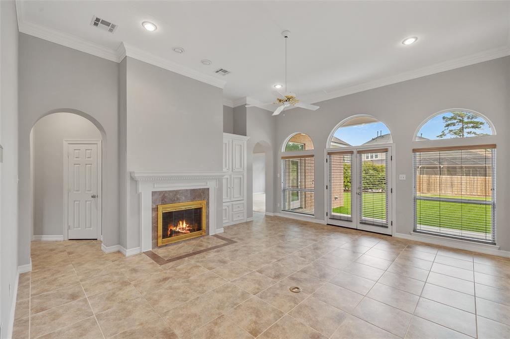 38 Cloverdale Court