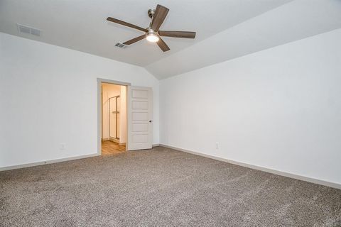 A home in Rosharon