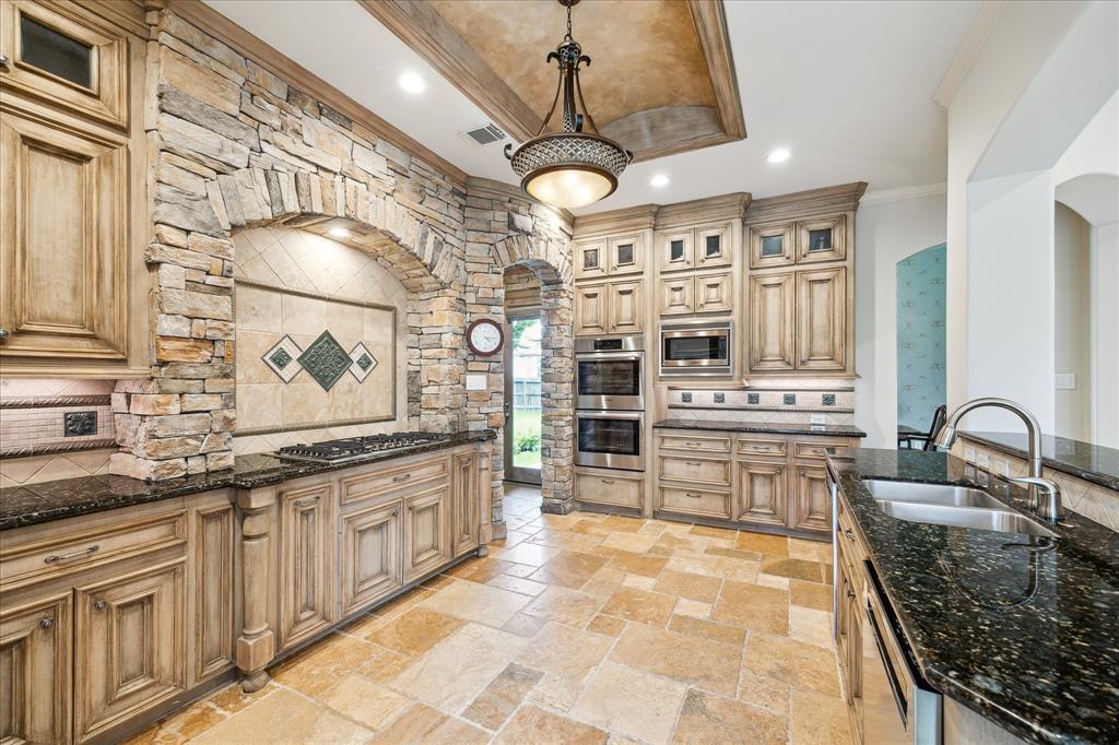 7515 Ikes Pond Drive