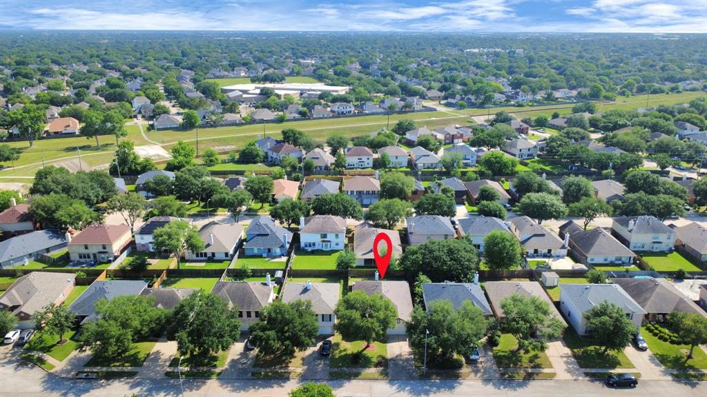 9223 Eaglewood Glen Trail, Houston, Texas image 38