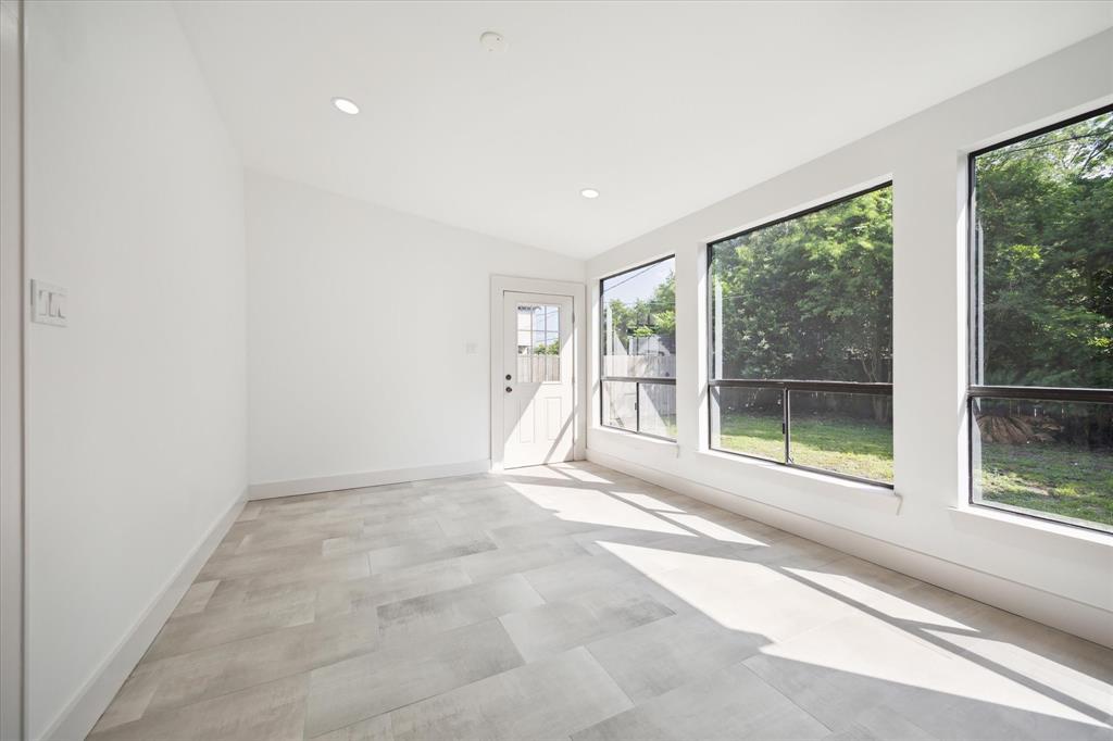 1546 Lawson Street, Houston, Texas image 16