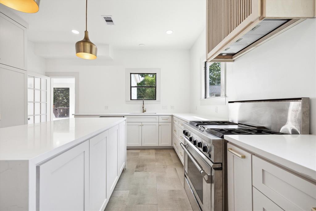 1546 Lawson Street, Houston, Texas image 11