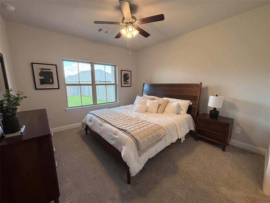 5309 W Bayou Maison Circle, Dickinson, Texas image 10
