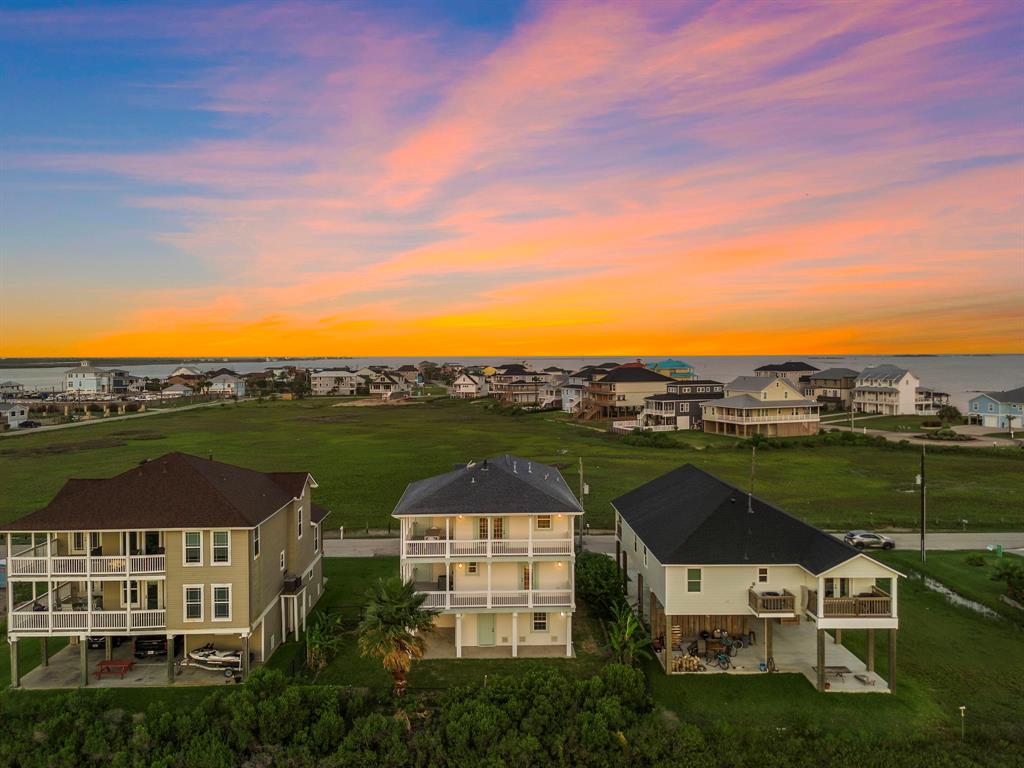 710 93rd Street, Galveston, Texas image 4