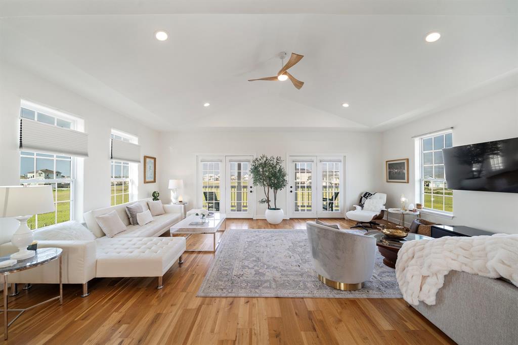 710 93rd Street, Galveston, Texas image 14