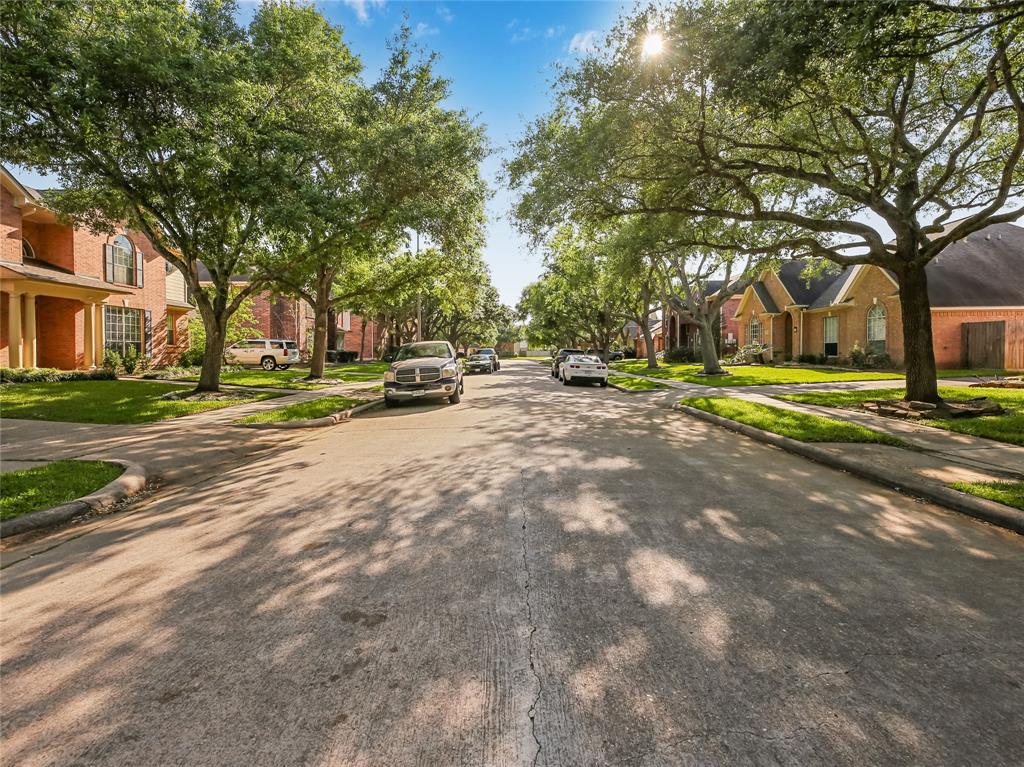 1907 Timber Creek Drive, Missouri City, Texas image 38