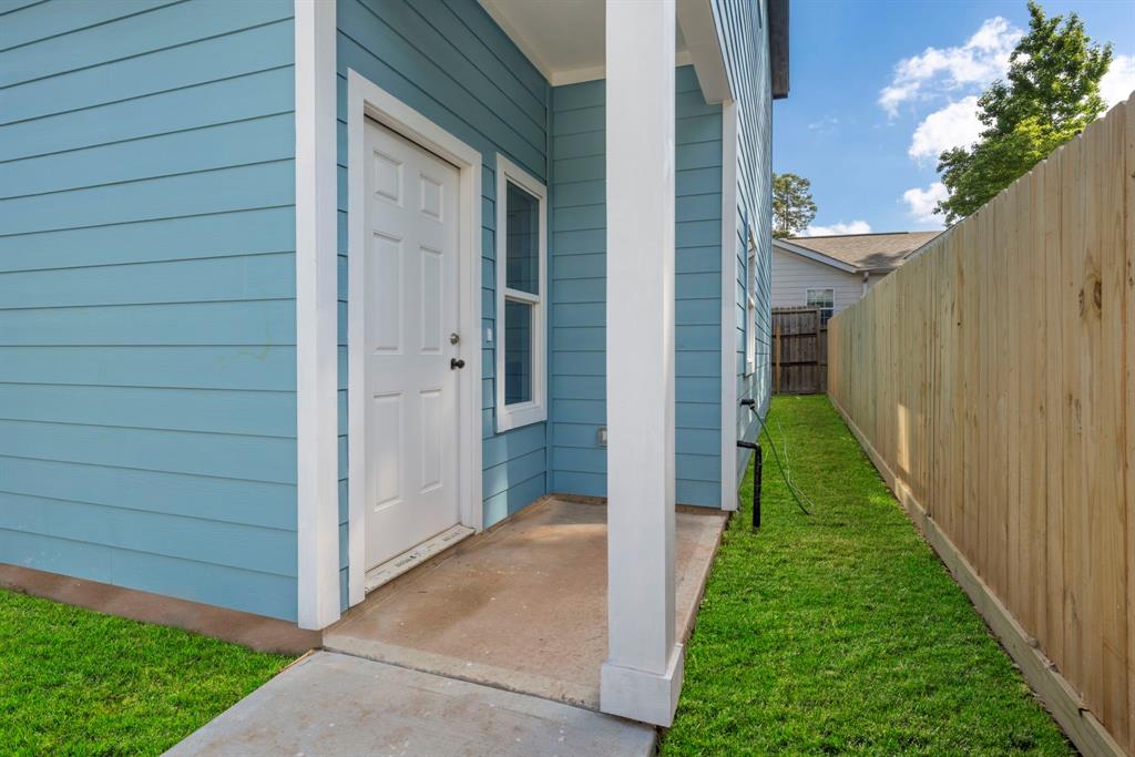 16710 E Forrestal, Montgomery, Texas image 3