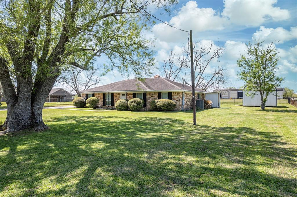 17205 Adlong School Road, Crosby, Texas image 3