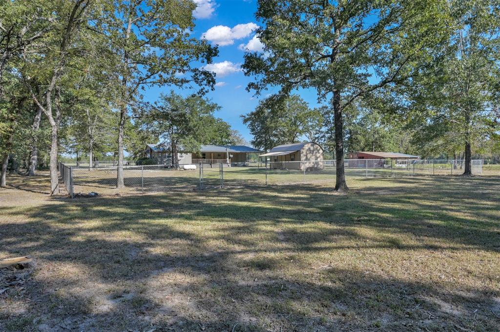 1715 County Road 4015, Crockett, Texas image 22