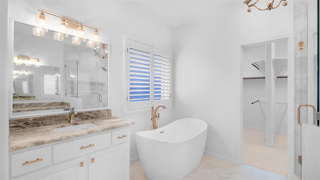 3903 Livingston Lake Court, Pearland, Texas image 18